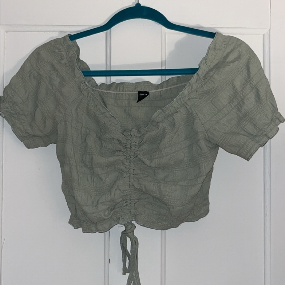 Fairy green cropped top!